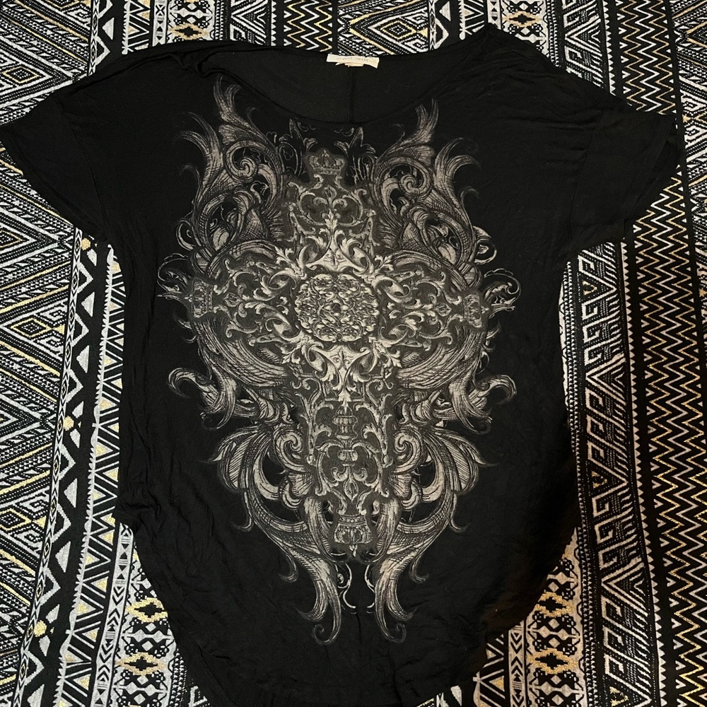 Love Tree Black Ornate Graphic Tee